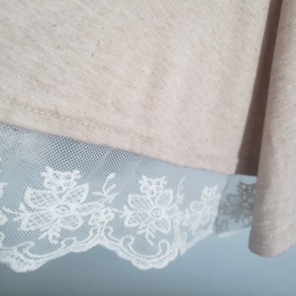 Lace Trim Long Sleeve Tunic - Picture 3 of 5